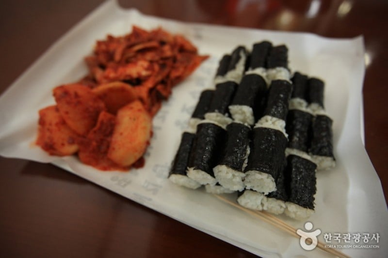 Ttungbo Halmae Gimbap  (4/12)
