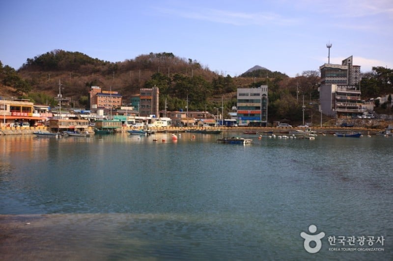 Suchi Beach  (1/5)