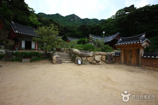 Eunhasa Temple