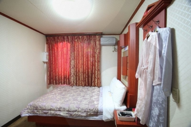 Lotte Motel - Goodstay  (4/7)