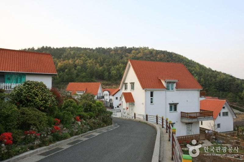 German Village  (10/28)