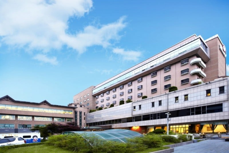 Hotel International  (8/12)