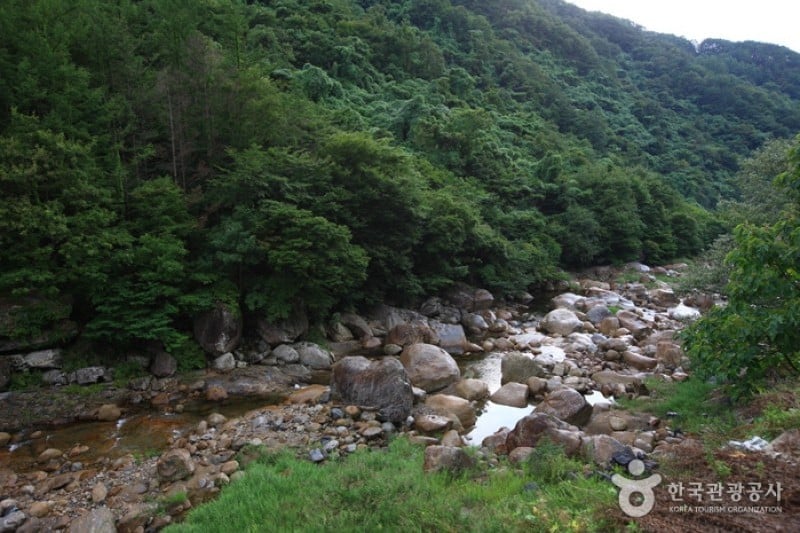 Chilseon Valley  (2/5)