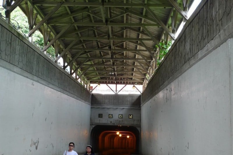 Undersea Tunnel  (3/16)