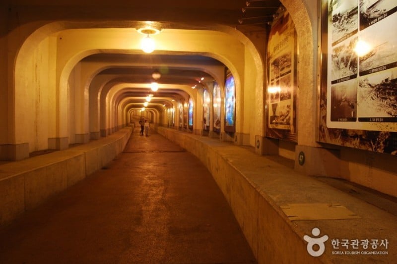 Undersea Tunnel  (7/16)