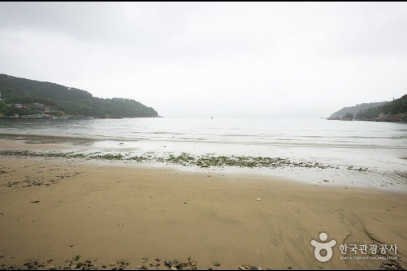 Deokpo Beach 