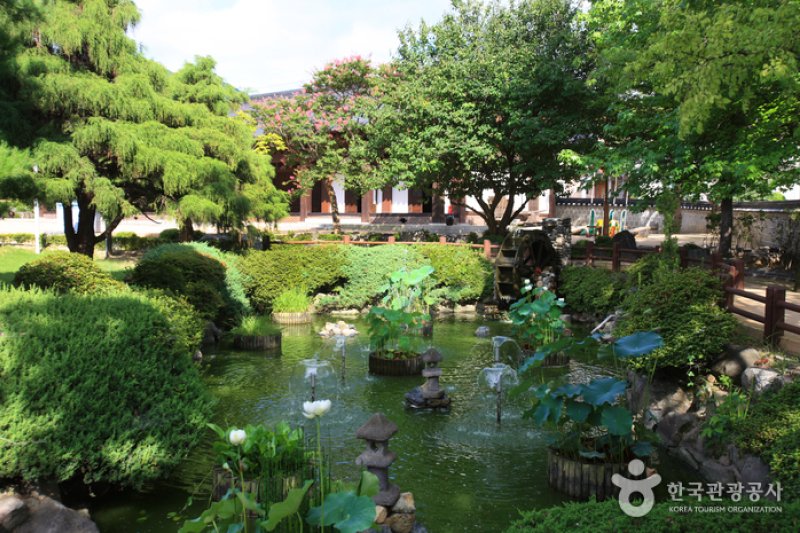 The House of Changwon  (2/21)