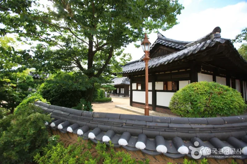 The House of Changwon  (12/21)