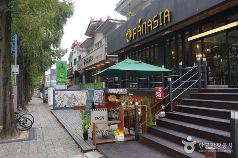 Changwon Garosu-gil  (6/8)