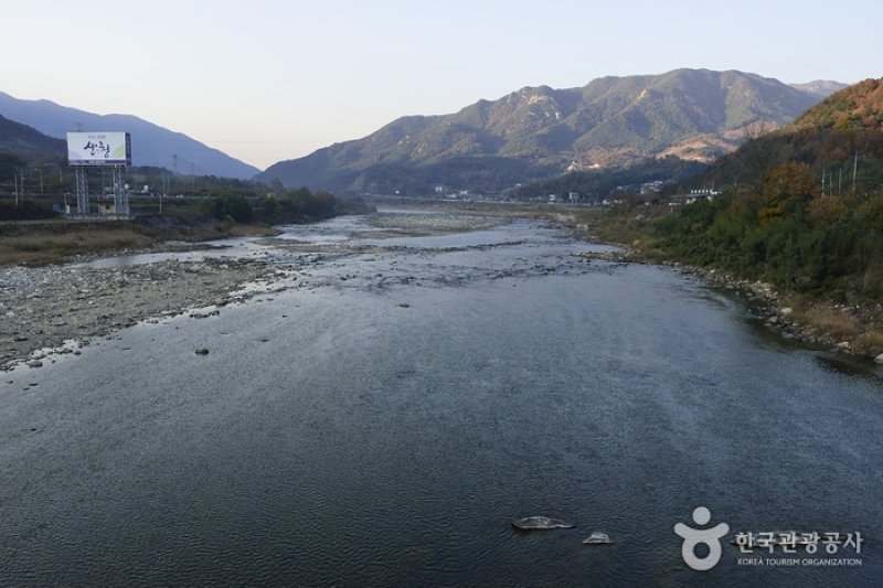 Gyeonghogang River (경호강) (1/6)