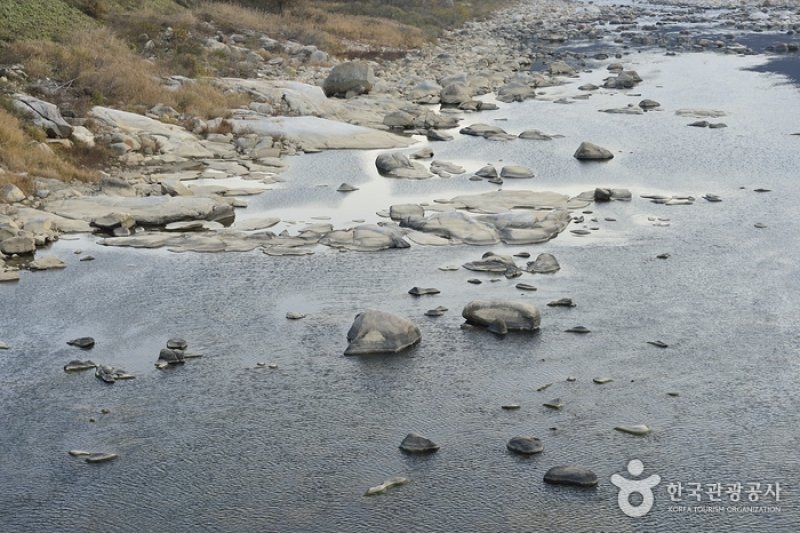 Gyeonghogang River (경호강) (2/6)