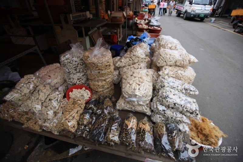 Tongyeong Jungang Market  (7/23)