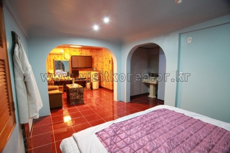 Gold Motel - Goodstay  (17/20)