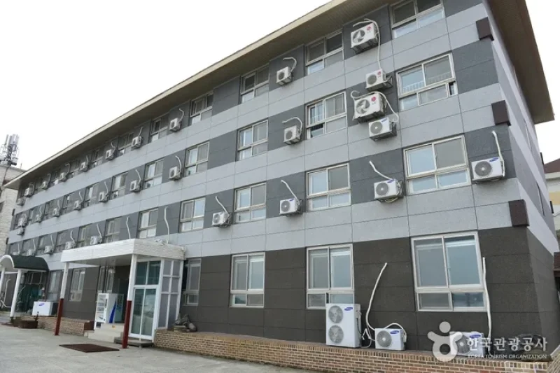 Namhae Youth Hostel  (1/5)