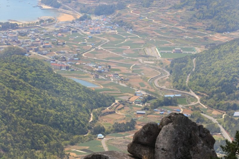 Geumsan Mountain  (4/27)