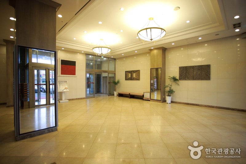 Hotel Rivera  (2/6)