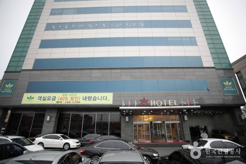 Hotel Rivera  (5/6)