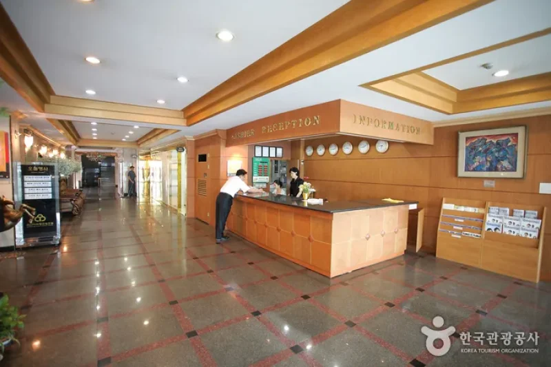Masan Arirang Tourist Hotel  (3/6)