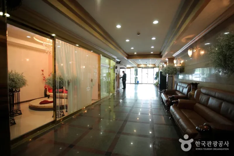 Masan Arirang Tourist Hotel  (4/6)