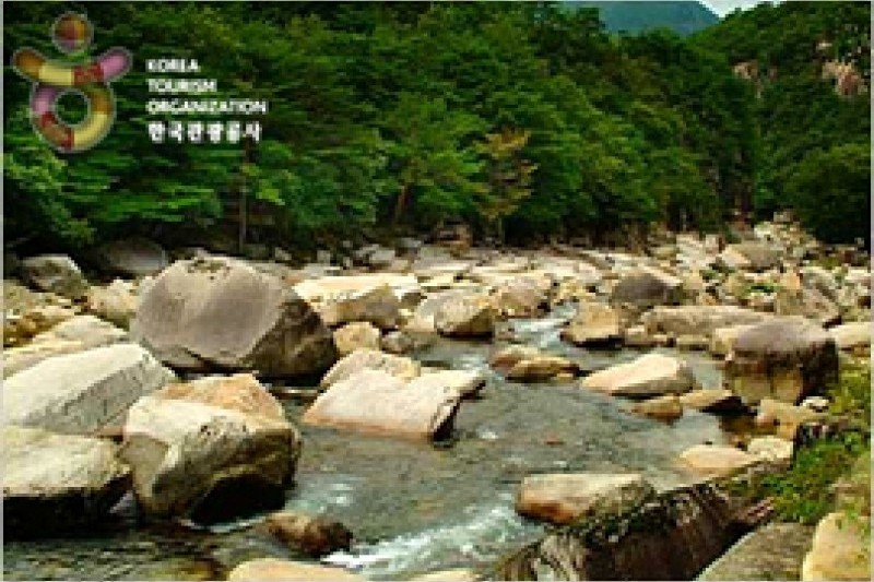 Eight Scenic Views of Danyang  (5/7)