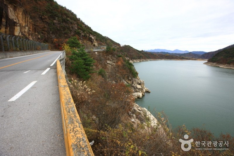 Chungjuho Lake  (4/10)