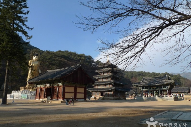 Beopjusa Temple  (16/30)
