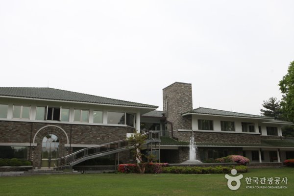 Cheongnamdae Presidential Villa