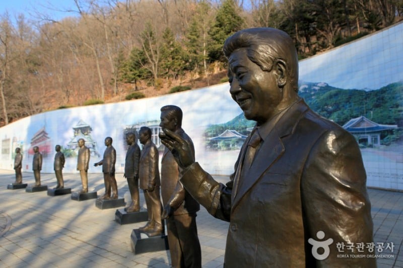 Cheongnamdae Presidential Villa  (6/8)