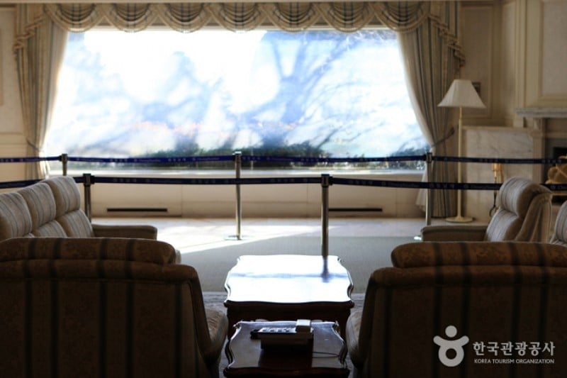 Cheongnamdae Presidential Villa  (8/8)