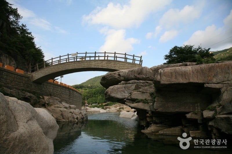 Seonam Valley  (1/4)