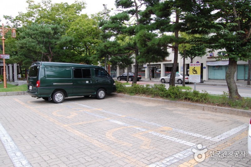 Cheongju Early Printing Museum  (2/27)