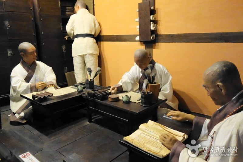 Cheongju Early Printing Museum  (16/27)