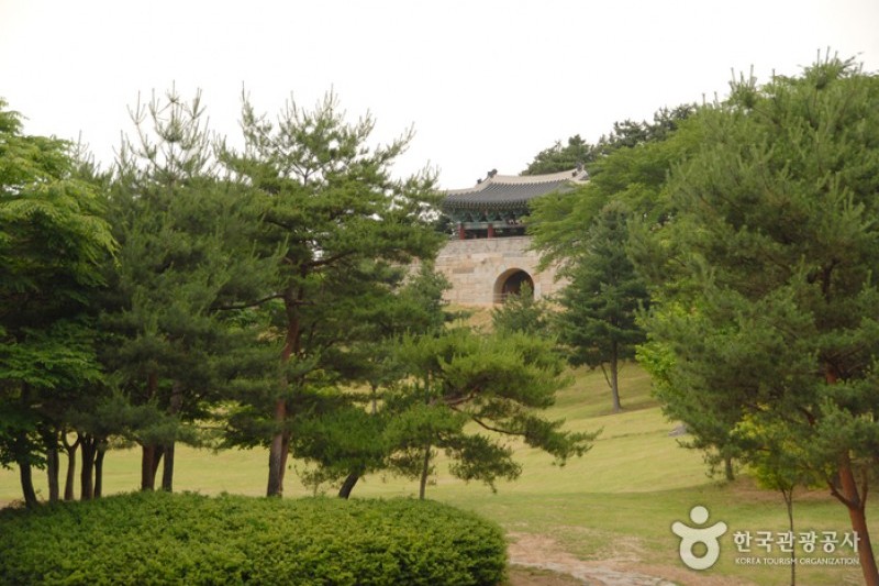 Cheongju Sangdangsanseong Fortress  (4/6)