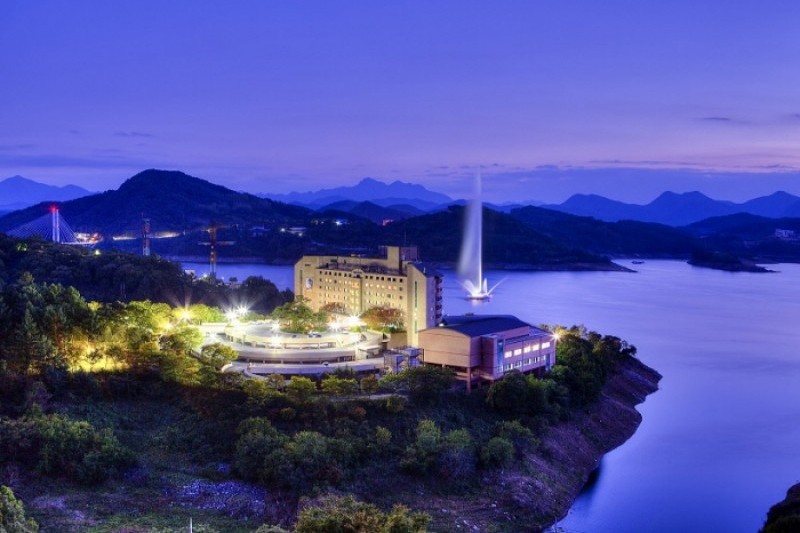 Cheongpung Resort  (6/10)