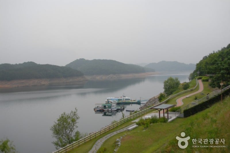 Daecheong Dam  (2/11)