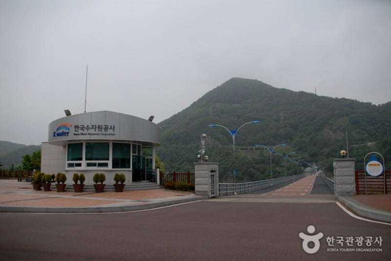 Daecheong Dam  (6/11)