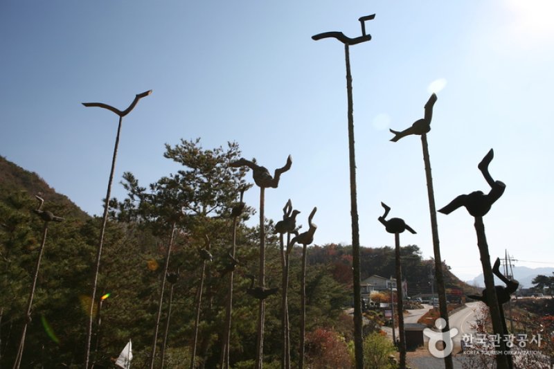 Neungkang Sotdae Art Museum  (3/11)