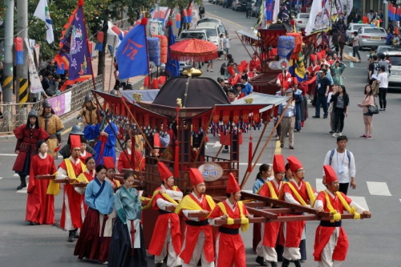 Yeongdong Nan-Gye Korean Traditional Music Festival  (2/8)