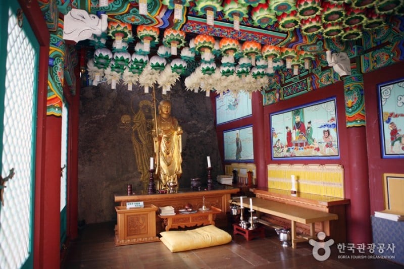 Jeongbangsa Temple  (1/8)