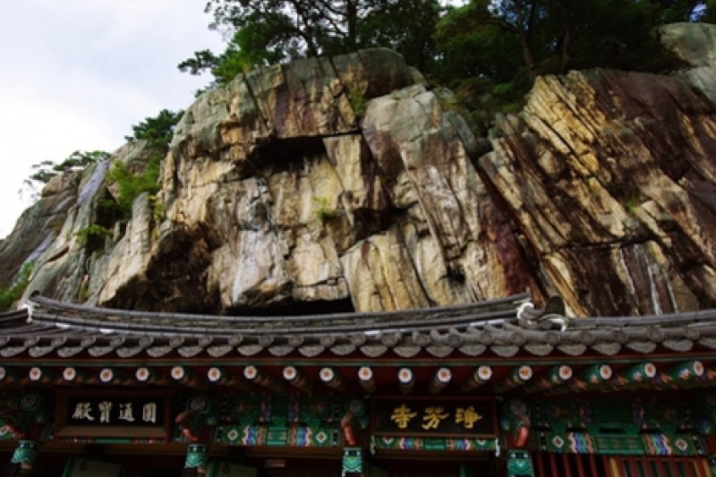 Jeongbangsa Temple  (4/8)