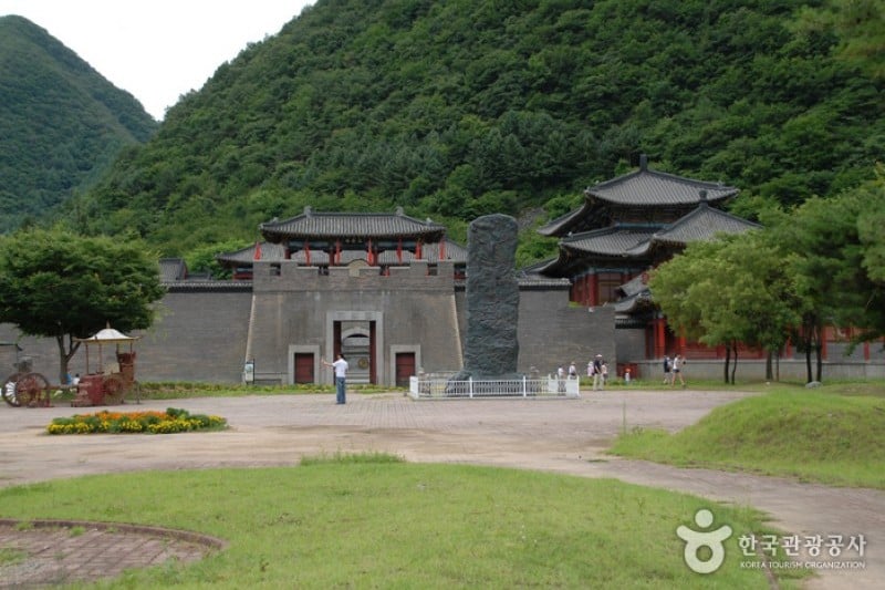 Ondal Tourist Park  (7/19)