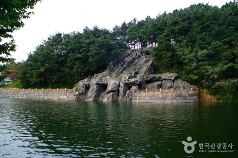 Uirimji Reservoir  (3/30)