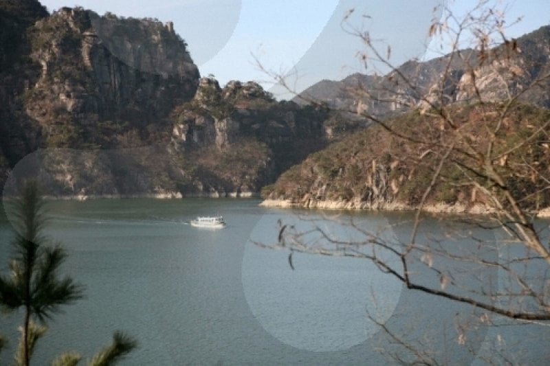 Gudambong Peak &amp; Oksunbong Peak 