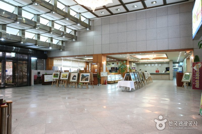 Sangnok Hotel (수안보상록호텔) (4/27)