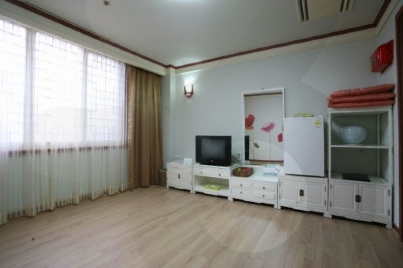 Sangnok Hotel (수안보상록호텔) (24/27)