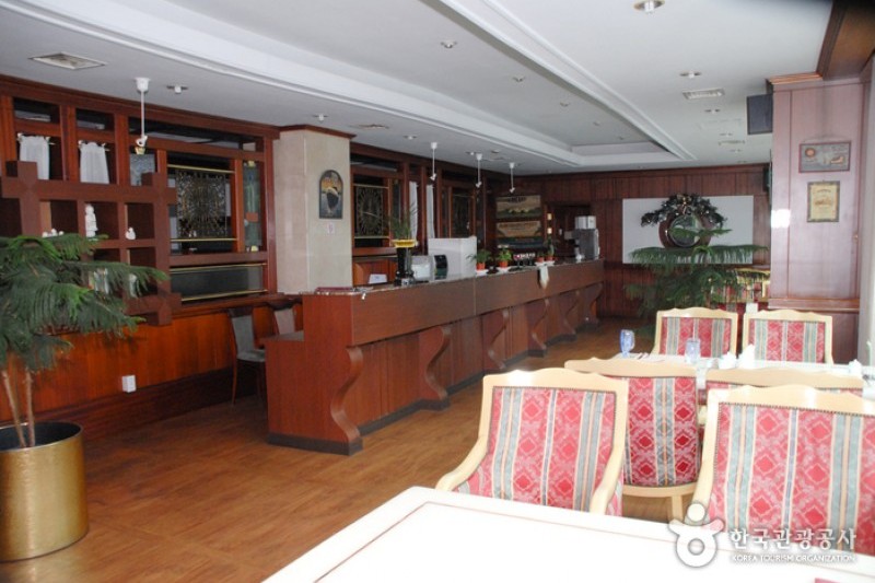 Jecheon Tourist Hotel  (3/8)