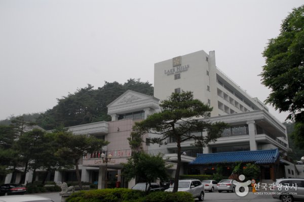 Lake Hills Hotel Songnisan