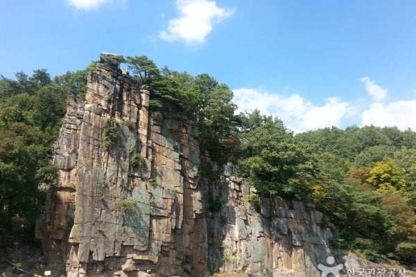Sainam Rock (단양 사인암)
