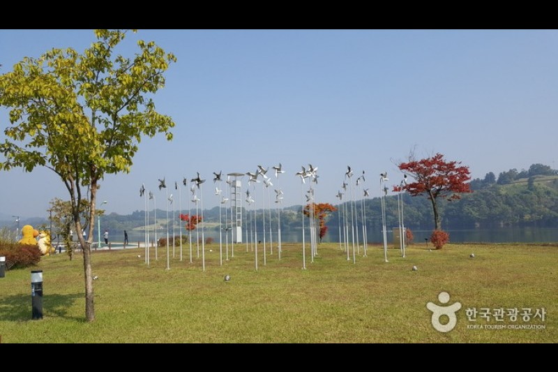Jungangtap Park  (1/21)