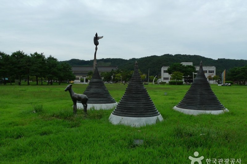 Jungangtap Park  (8/21)